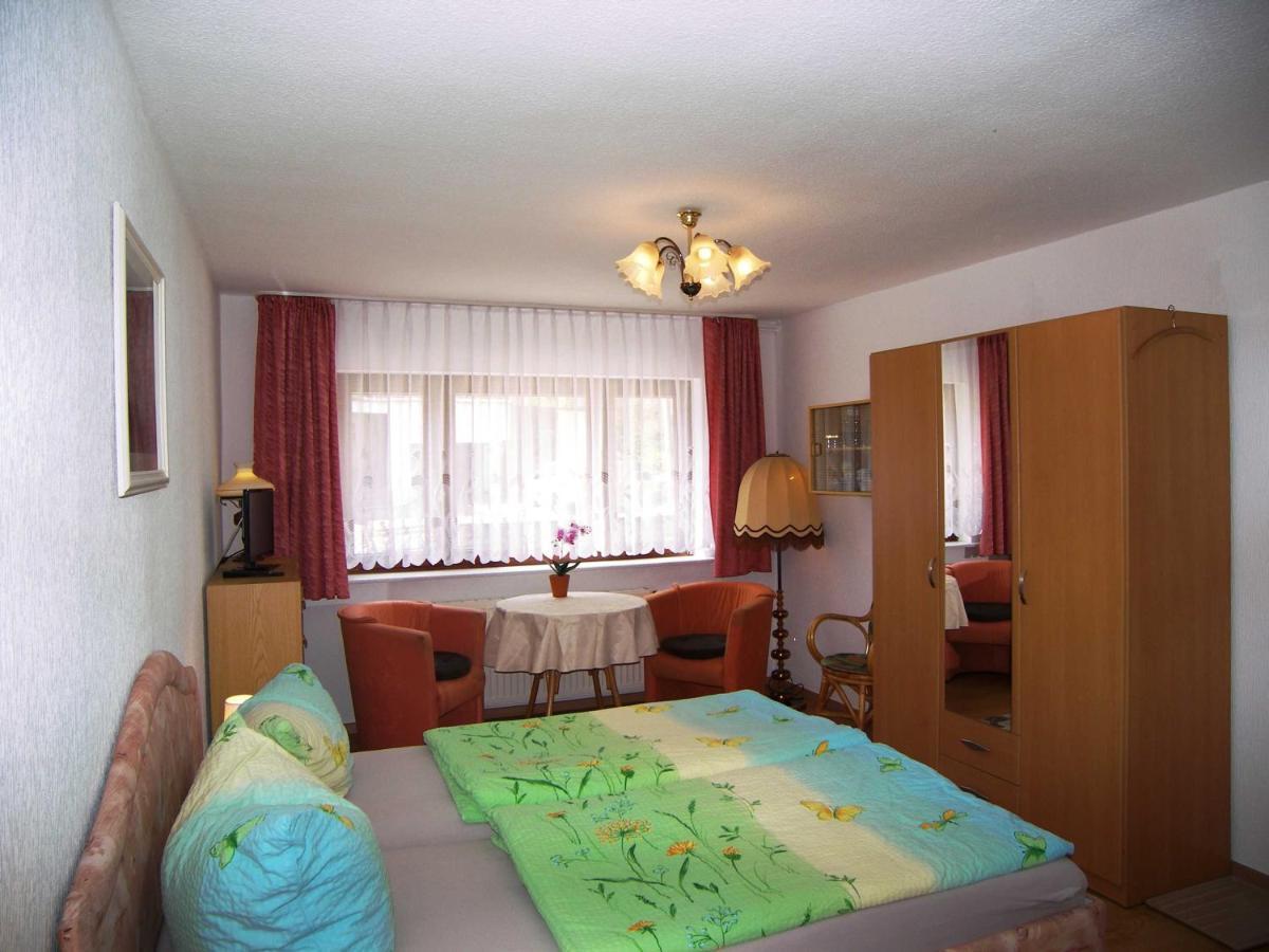 Ferienhaus Alice 10 Gehminuten Vom Strand Entfernt Heringsdorf  Exterior foto